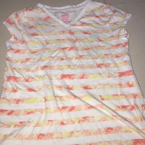 A cute orange and yellow tee